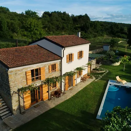 Holiday home Tomazev Svet Zgornje Skofije